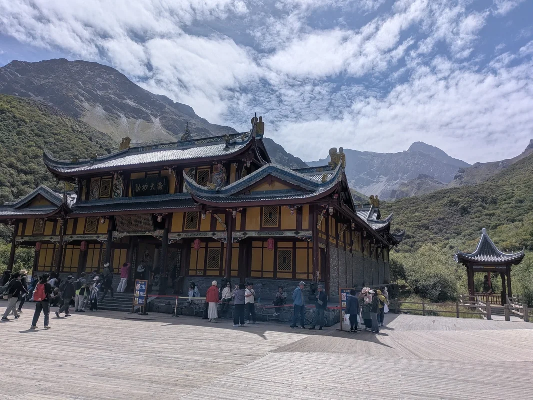 黄龍古寺