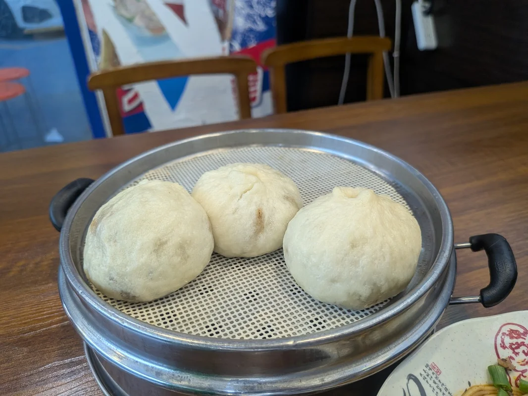肉まん